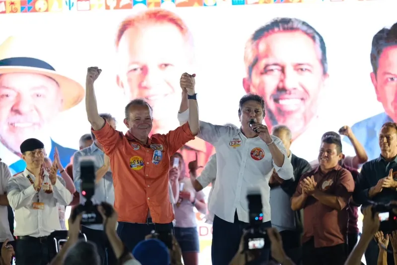 O PALANQUE MUDOU - André abre comitê com Lupi, Cid, Camilo e Elmano — quatro anos depois, outra coalizão