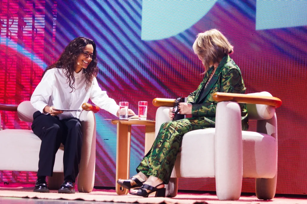 Alice Braga E A Psicóloga Belga Esther Peres