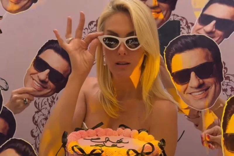 Ana Hickmann ganha chá de lingerie com direito a “Edu Guedes” por todos os lados