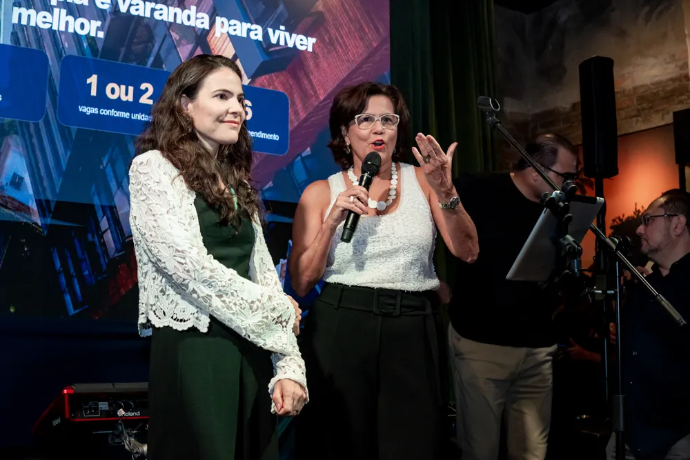 Anelise Caminha E Márcia Cavalcante (3)