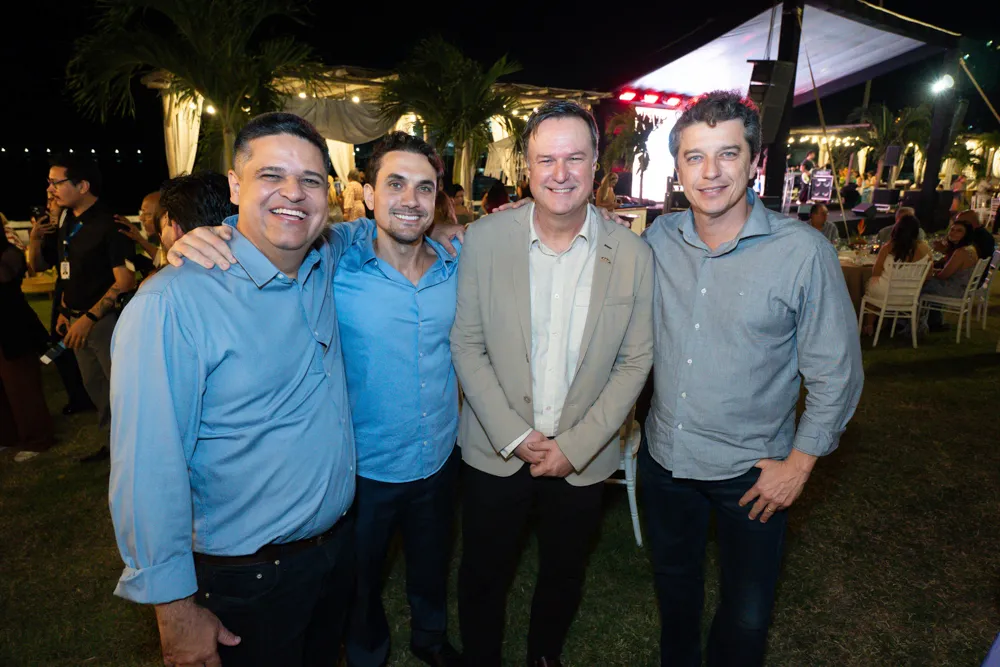 Angelo Nunes, Isaac Bley, Alex Martins E André Siqueira