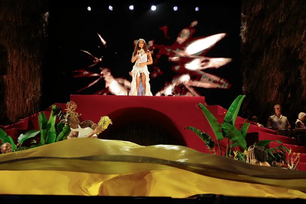 Anitta (1)