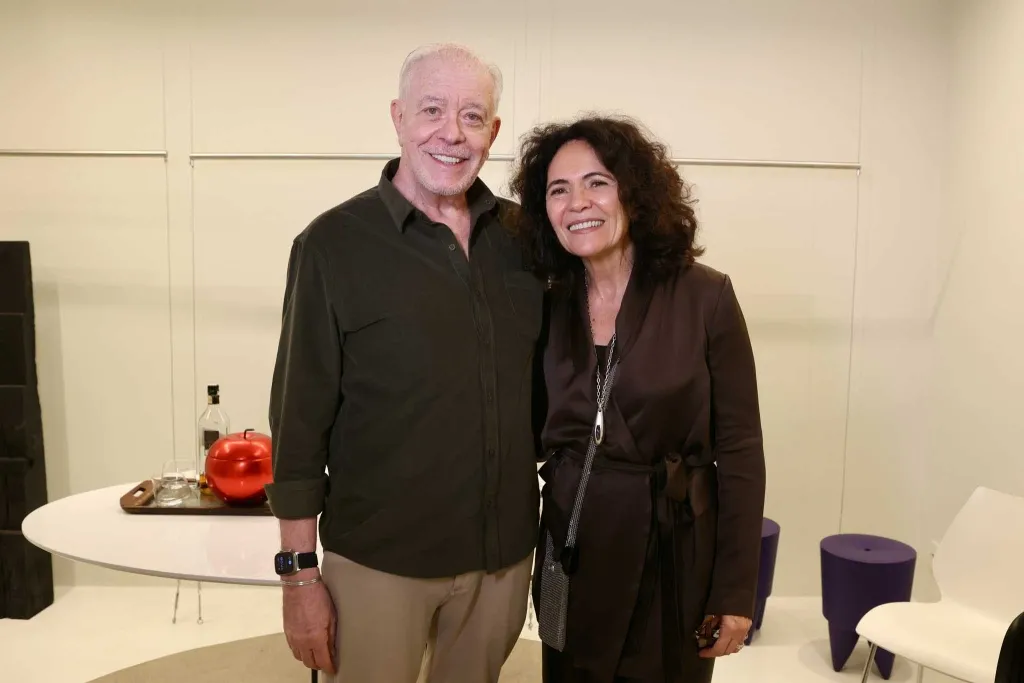 Antonio Bernardo E Roberta Damasceno