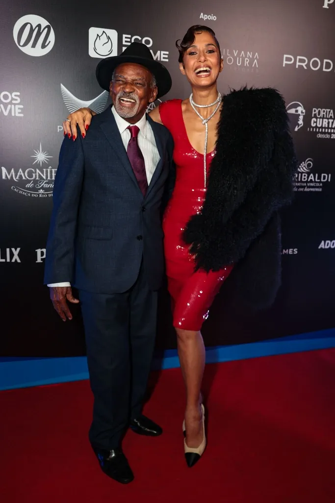 Antônio E Camila Pitanga