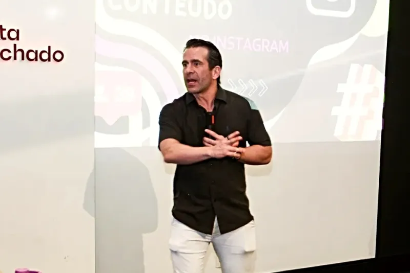'ORATÓRIA QUE VENDE' - Mota Machado promove imersão em comunicação para fortalecer corretores