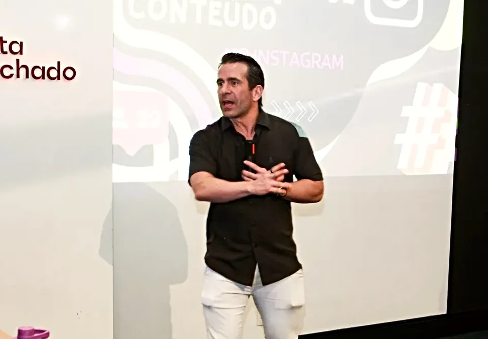 Mota Machado promove imersão em comunicação para fortalecer corretores
