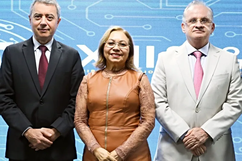 LEGITIMIDADE, SEGURANÇA E TRANSPARÊNCIA - Democracia digital: Justiça cearense debate desafios da IA nas Eleições 2026