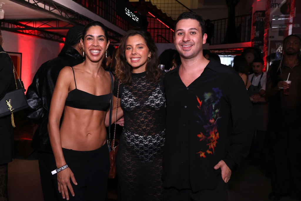 Bela Gil, Flor Gil e Juan Moraes prestigiam a YSL Beauty Block Party no Rio de Janeiro - Fotos: Roberto Filho/Brazil News