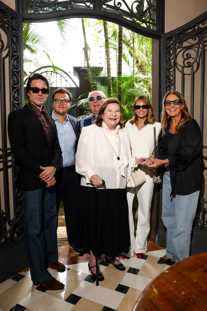 Beto Pacheco, Zeca Bordon, Vovó Donatinha, Helena Bordon E Donata Meirelles