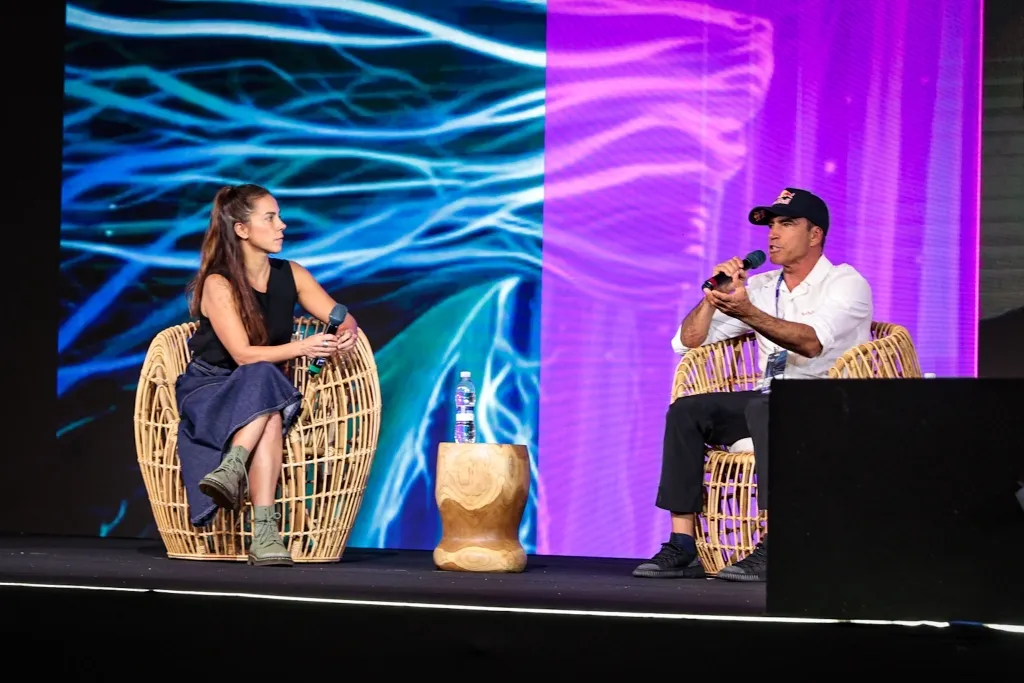 Carol Barcelos Carlos Burle E Bob Burnquist