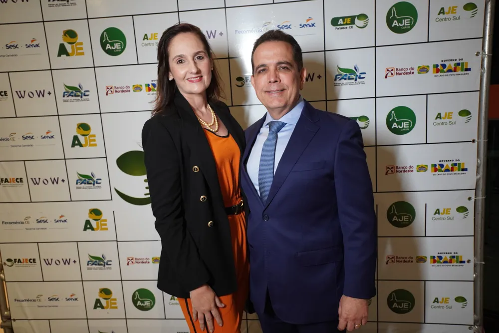 Carol E Germano Belchior (3)