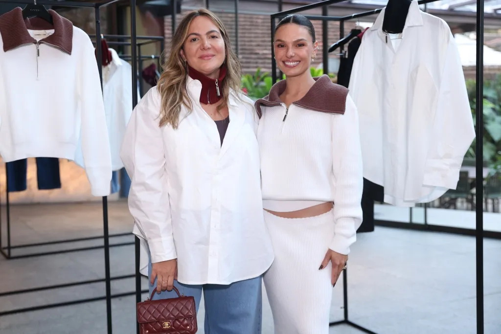Carol Sampaio E Isis Valverde 2