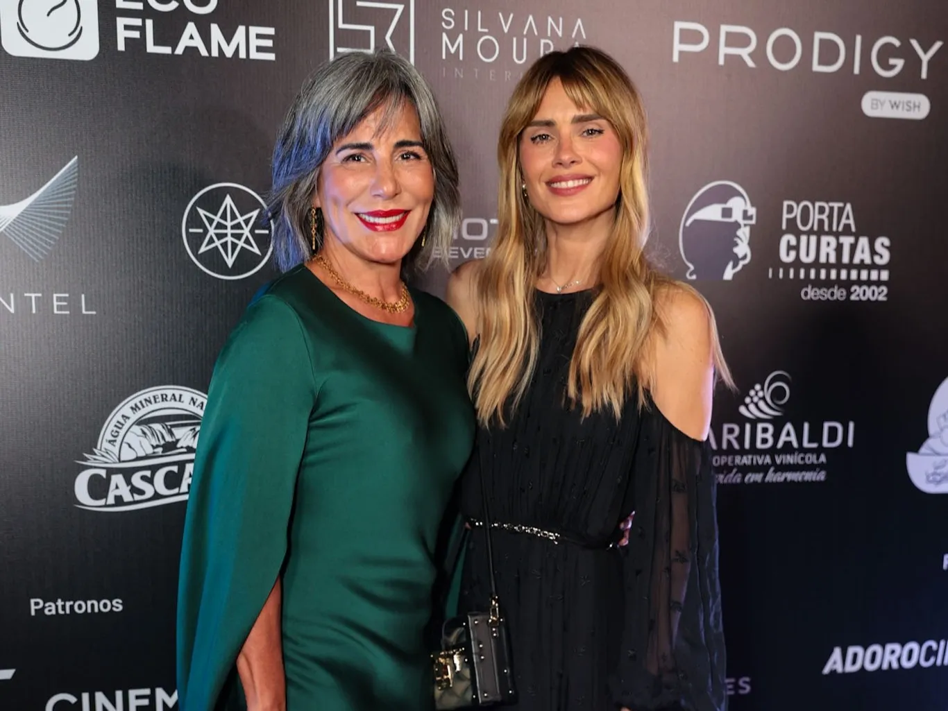 Prêmio Grande Otelo 2026 reúne estrelas no tapete vermelho e consagra produções brasileiras