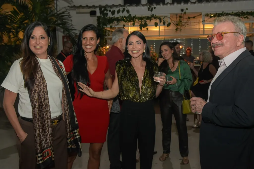 Charbelle Chagas, Cris Caoli, Lígia, Edney Silvest