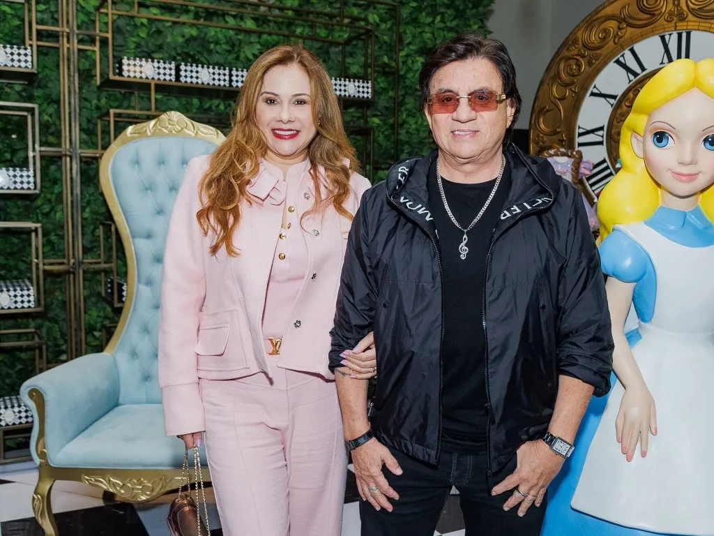Chitãozinho E Esposa Márcia Alves