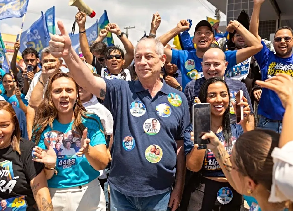 Em Cascavel, Ciro critica fechamento de fábricas de calçados e promete apoio a pequenos e médios empreendedores