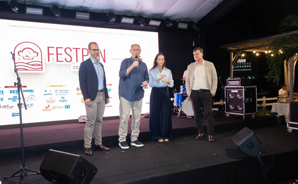 Daniel Jereissati, Ciro Gomes, Giselle Bezerra E Alex Martins