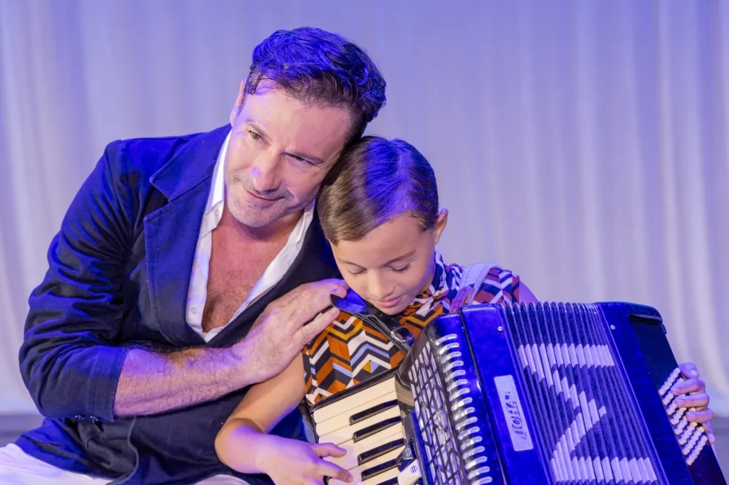 Davide Carbone E Tapera Das Artes (2)