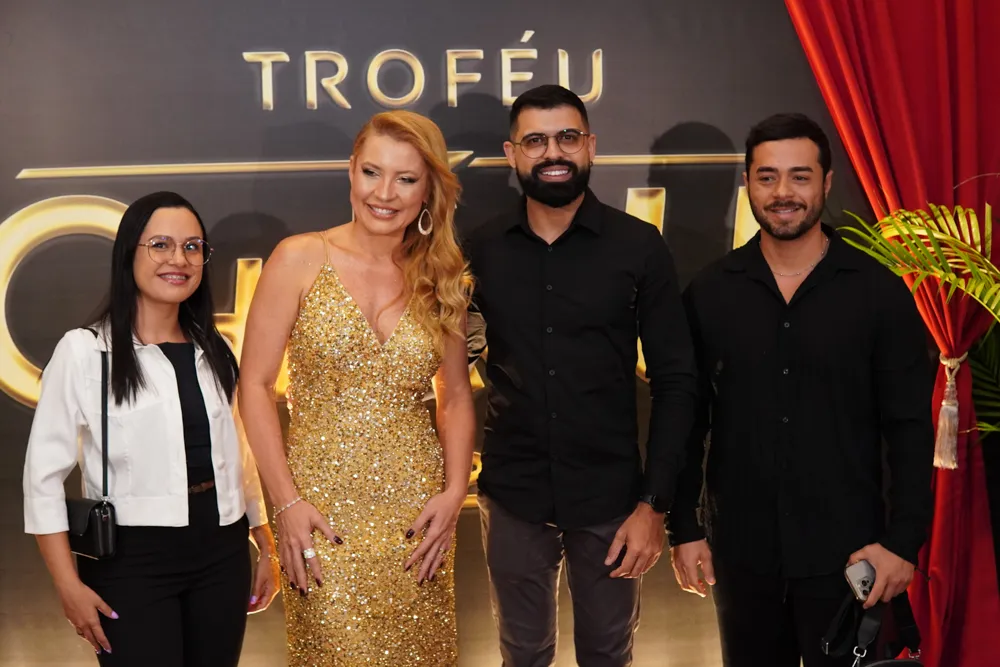 Dayane Rodrigues, Natália Varela, Victor Bruno E Lindemberg Correia(4)