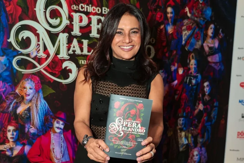 Clássico Brasileiro - Tony Ramos, Dira Paes e Edson Celulari prestigiam a pré-estreia da nova montagem de “Ópera do Malandro” no Rio de Janeiro