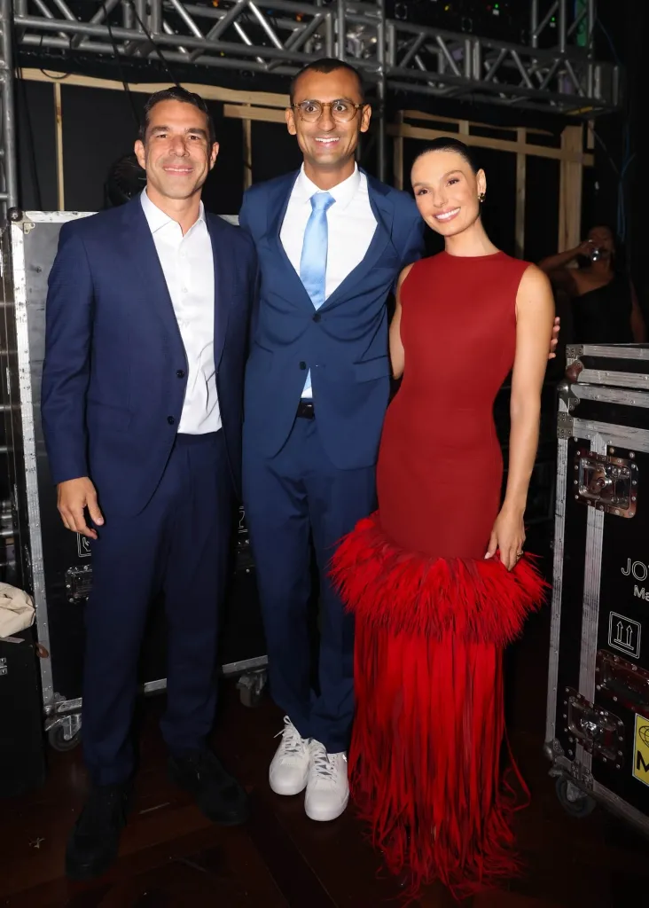 Edu Lira, Marcos Buaiz E Isis Valverde
