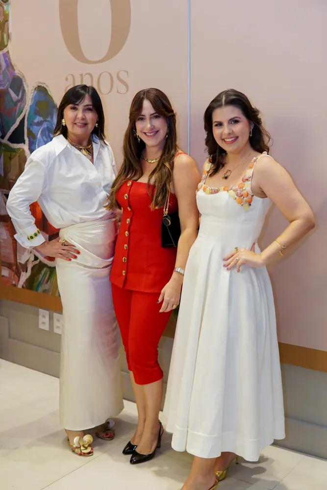 Eliane Gomes, Camila Coutinho E Eloisa Gomes (2)