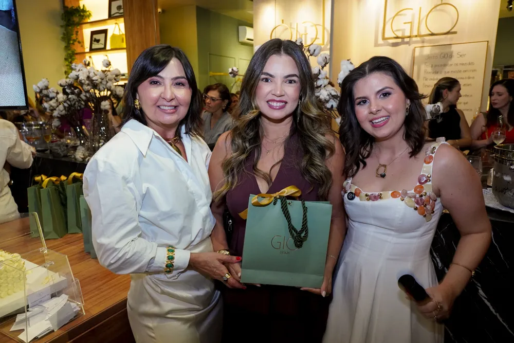 Eliane Gomes, Islania Gadelha E Eloisa Gomes (2)