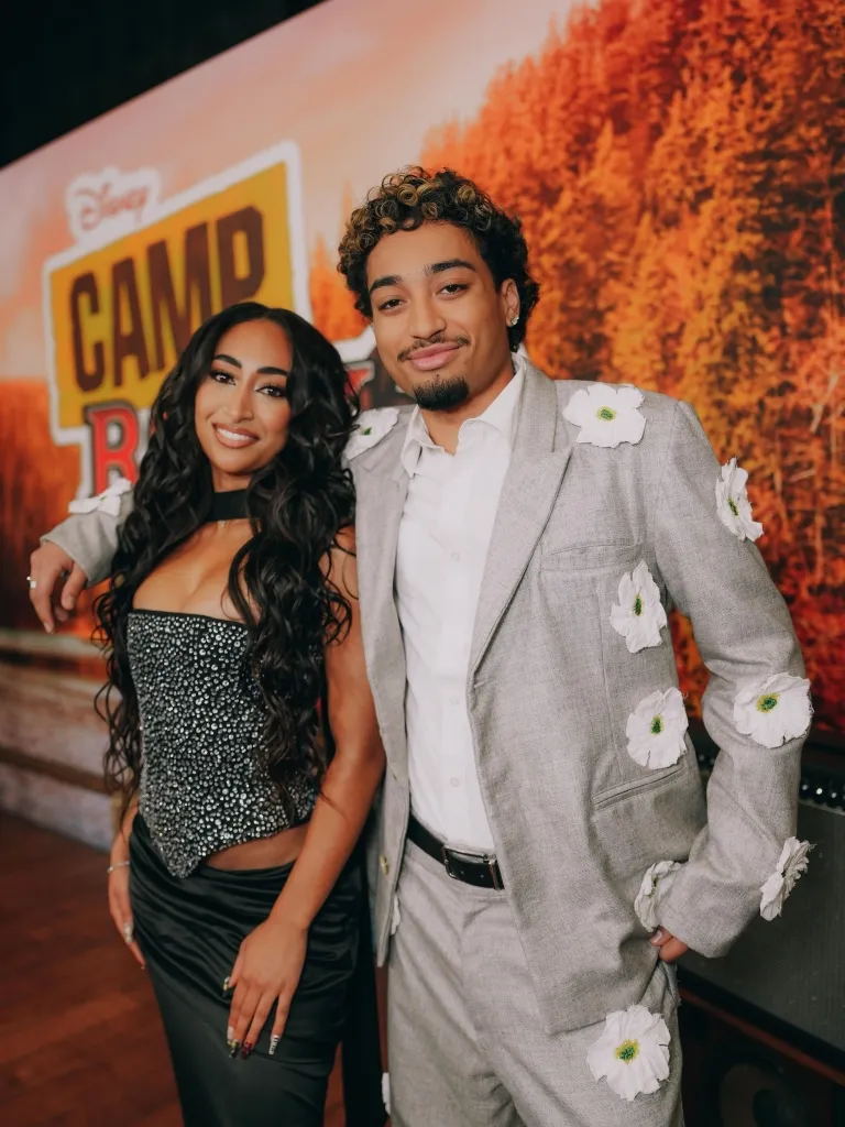 Ella E Orlando Lucas