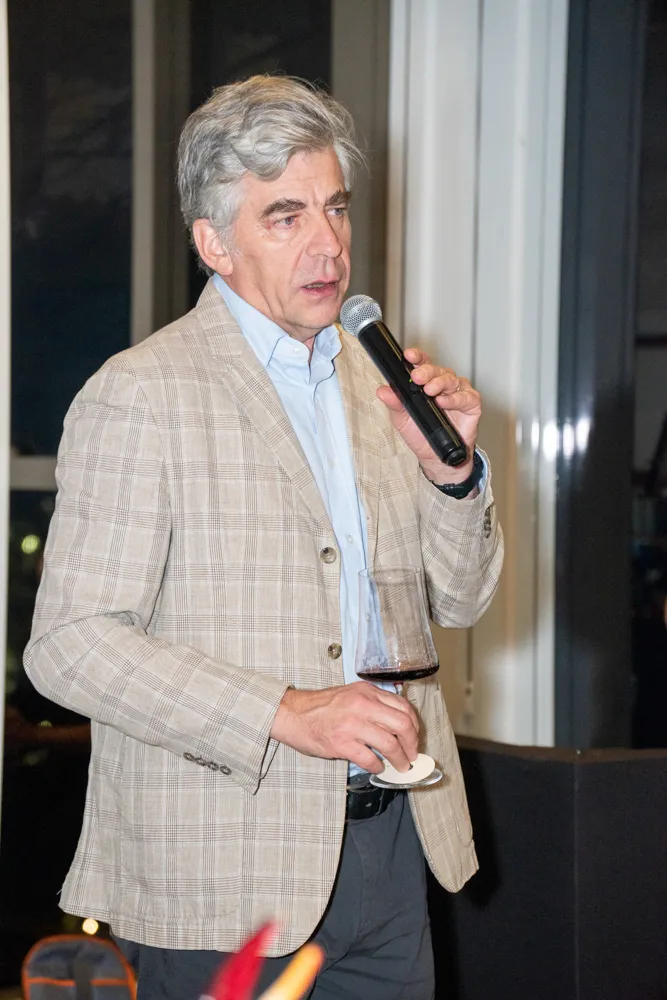 Enrique Tirado (9)