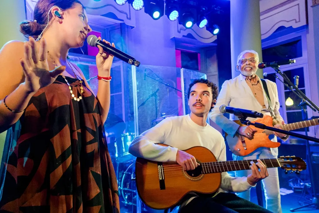 Flor, Bento E Gilberto Gil