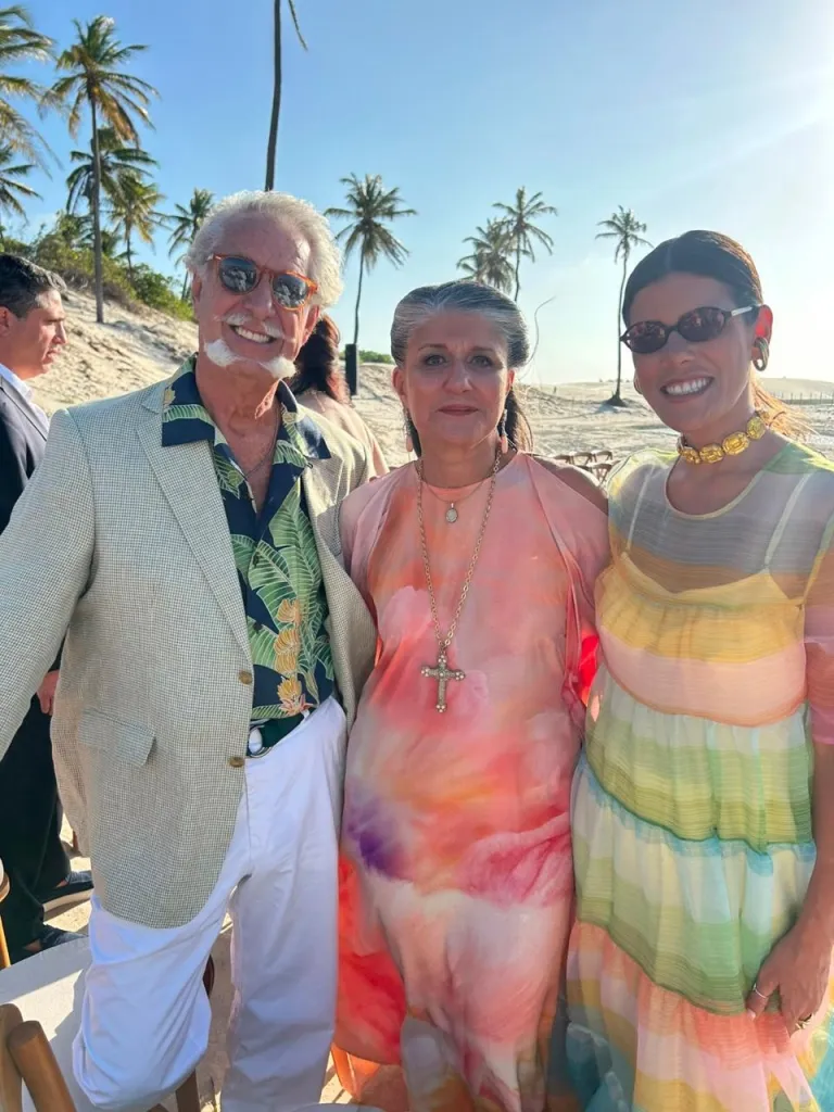 Francisco Muniz Freire Barbosa, Iná Valeria Arruda Barbosa E Ana Paula Arruda Barbosa
