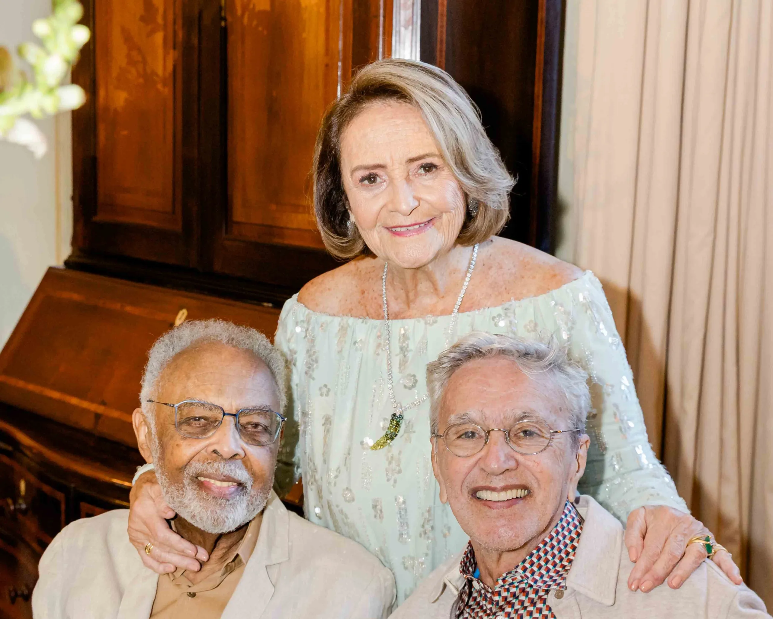 Lucinha Araújo celebra 90 anos no Palácio da Cidade em festa com Gilberto Gil, Caetano Veloso, Marisa Monte e grandes nomes da cultura