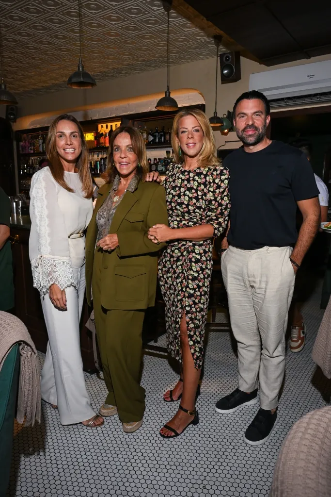 Giovana De Pieri, Fátima Scarpa, Patsy Scarpa E Gabriel Fullen