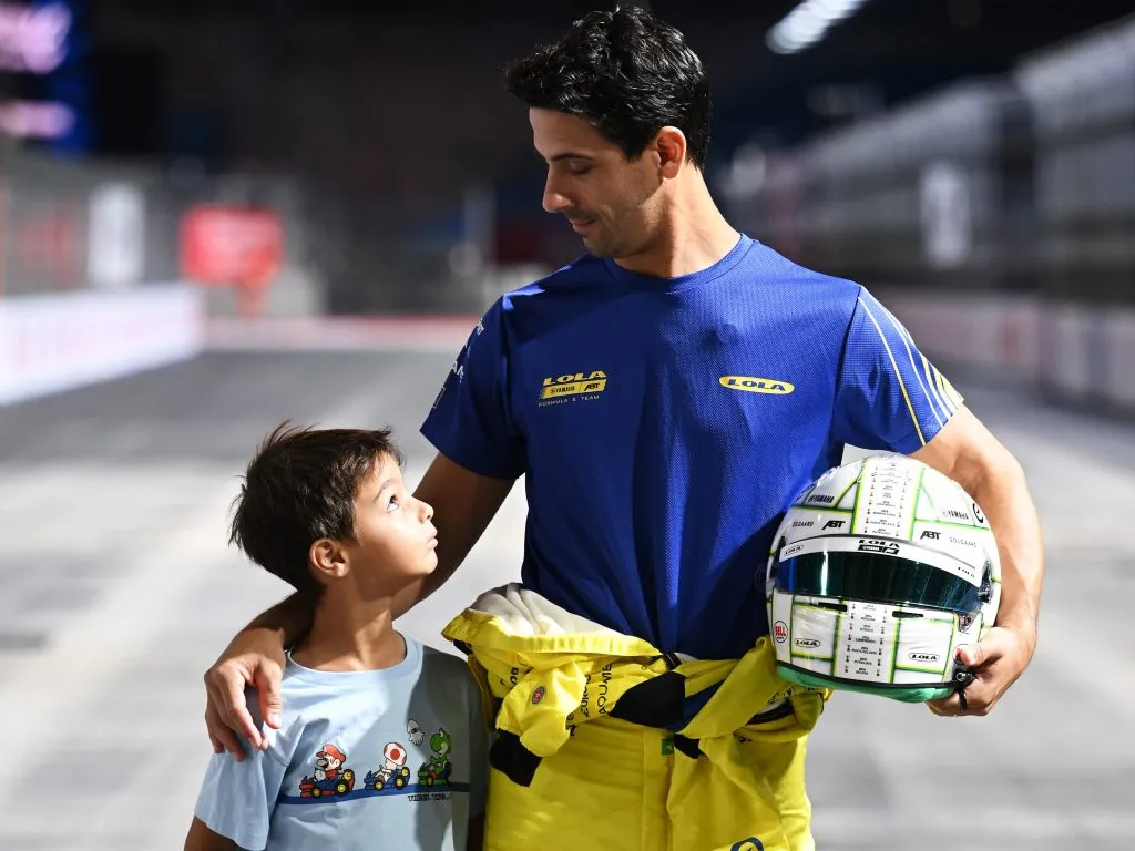 Lucas Di Grassi encerra carreira após 32 anos e mira a próxima geração: “Hora de pendurar o capacete”