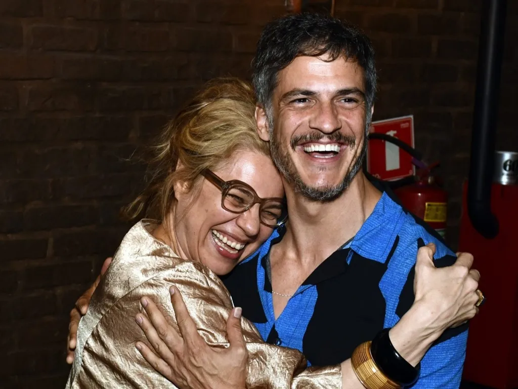 Isabel Teixeira E Mateus Solano