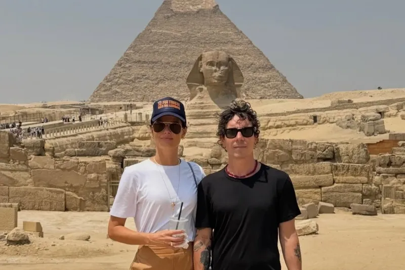 Rota Africana - Isabeli Fontana escolhe o Egito para temporada de férias ao lado de Di Ferrero