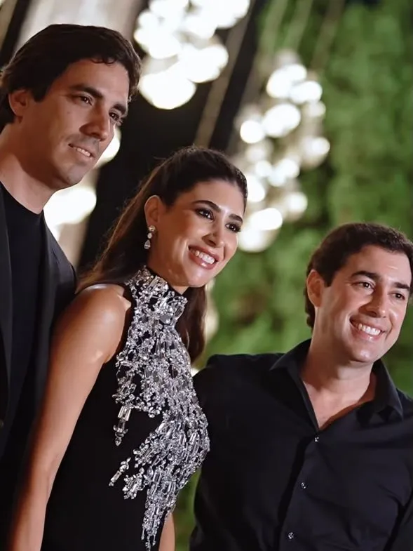 João Velloso, Karol Velloso E Hagop