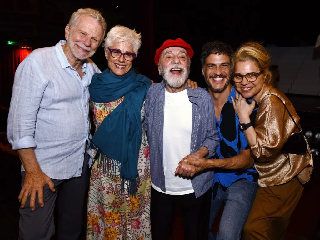 Jonas Bloch , Soraya Ravenle , Renato Borghi , Mateus Solano E Isabel Teixeira