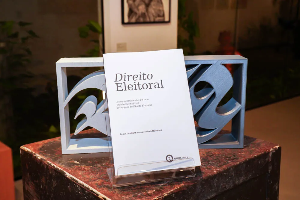 Lançamento Do Livro Direito Eleitoral De Raquel Machado (15)