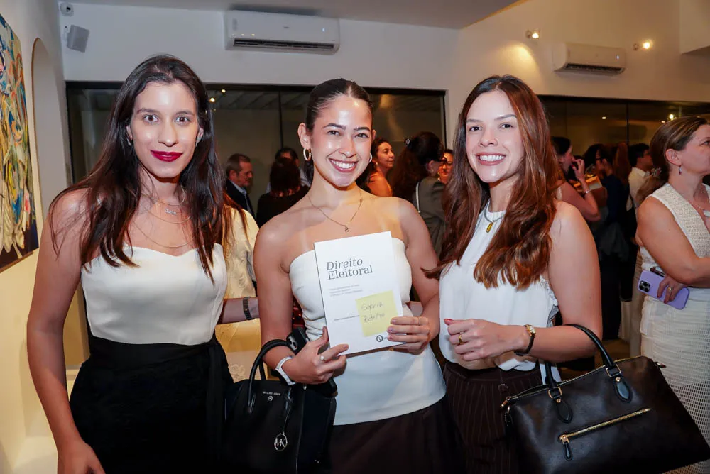 Lara Machado, Sophia Botelho E Mariana Karbage (3)