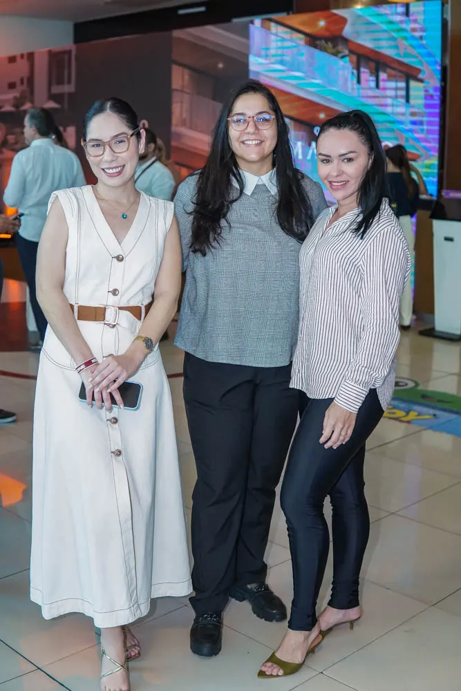 Larissa De Sousa, Dávila Bezerra E Naiara Mesquita (3)
