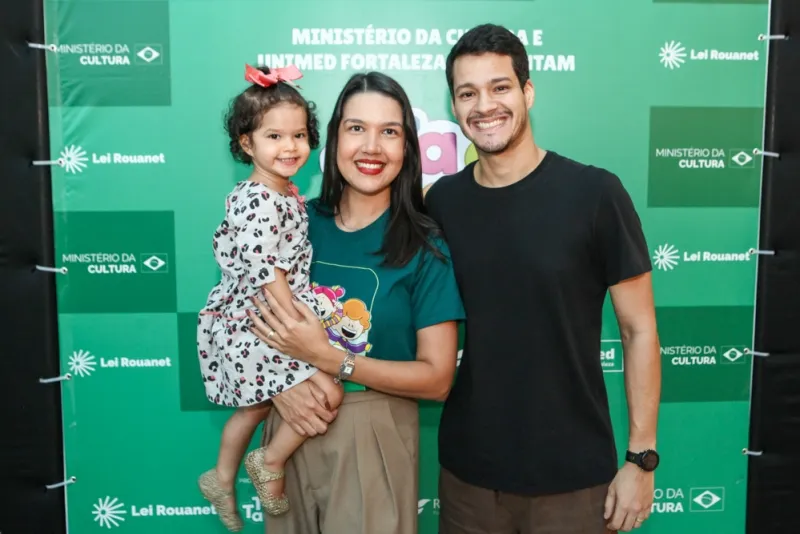 Cultura & Infância - Unimed Fortaleza e RioMar Fortaleza recebem famílias para a estreia do Destino Certo