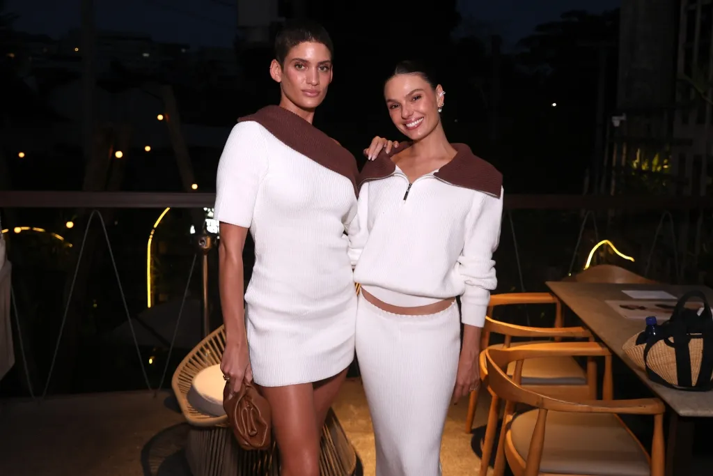 Laura Fernandez E Isis Valverde 5