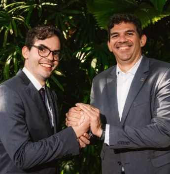 APECE inicia novo ciclo de gestão com retorno de Leonardo Borges à presidência