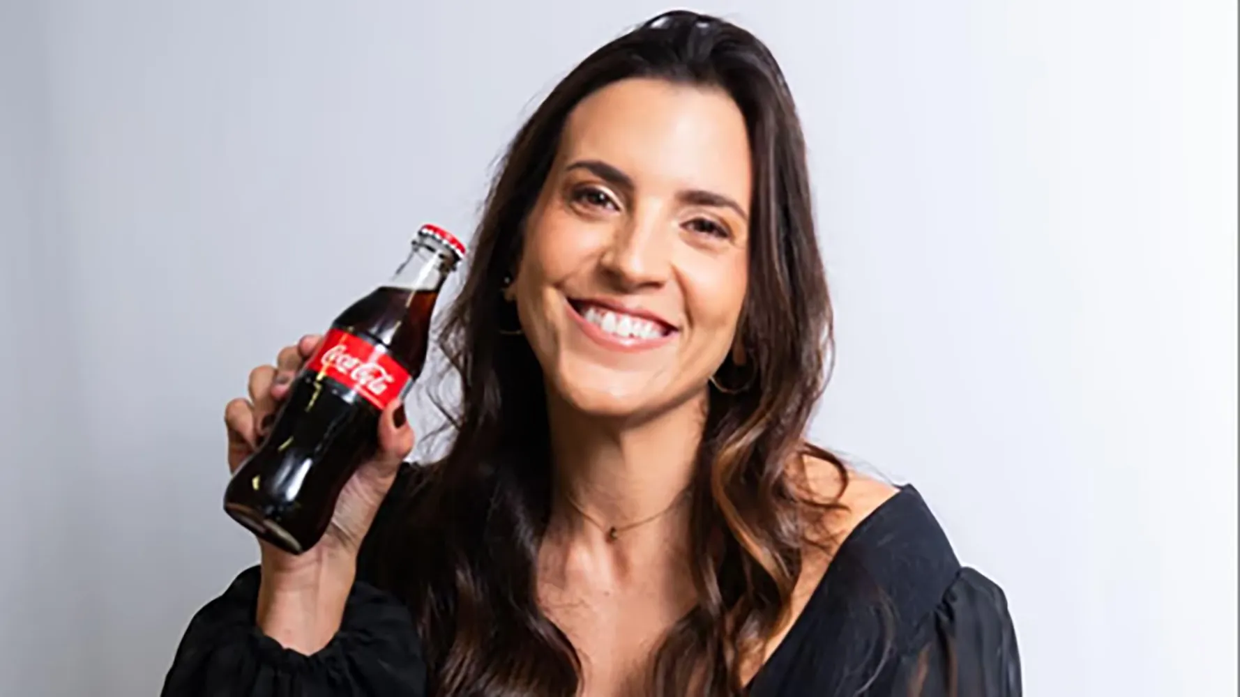 Coca-Cola aposta na conexão humana para fortalecer posicionamento em meio à disputa pela atenção
