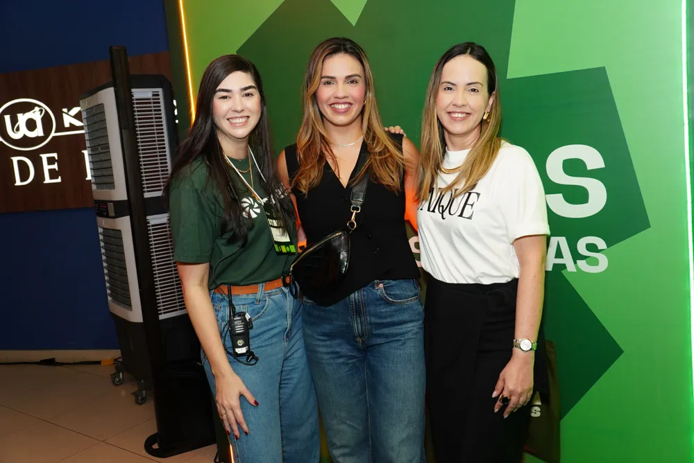 Line Mara Lins, Regiane Chaves E Elizangela Camurça