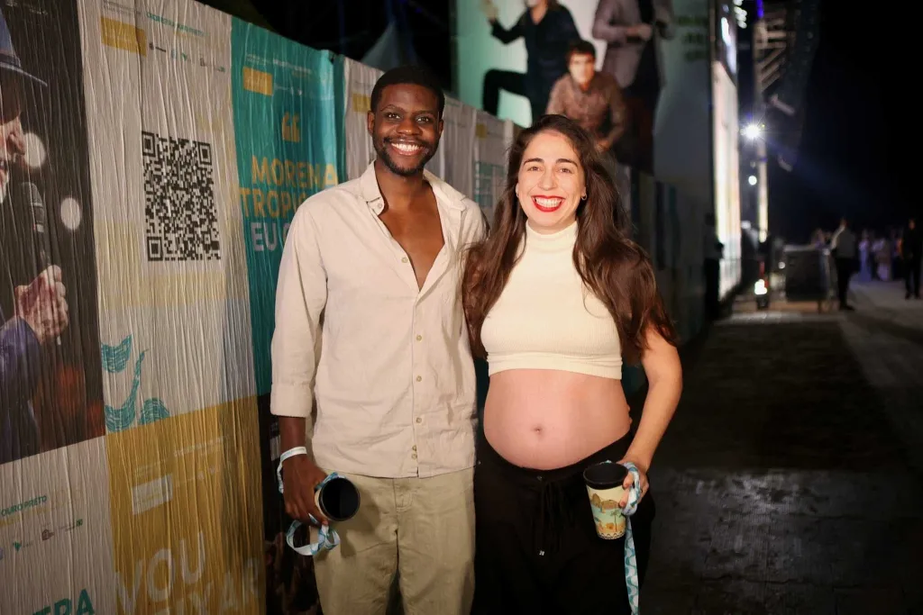 Lucas Popeta E Gabriela Nascimento