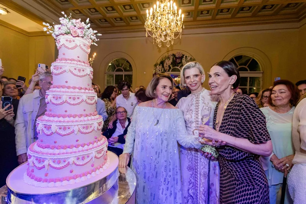 Lucinha E Fabiana Araujo E Flora Gil Msa 0862