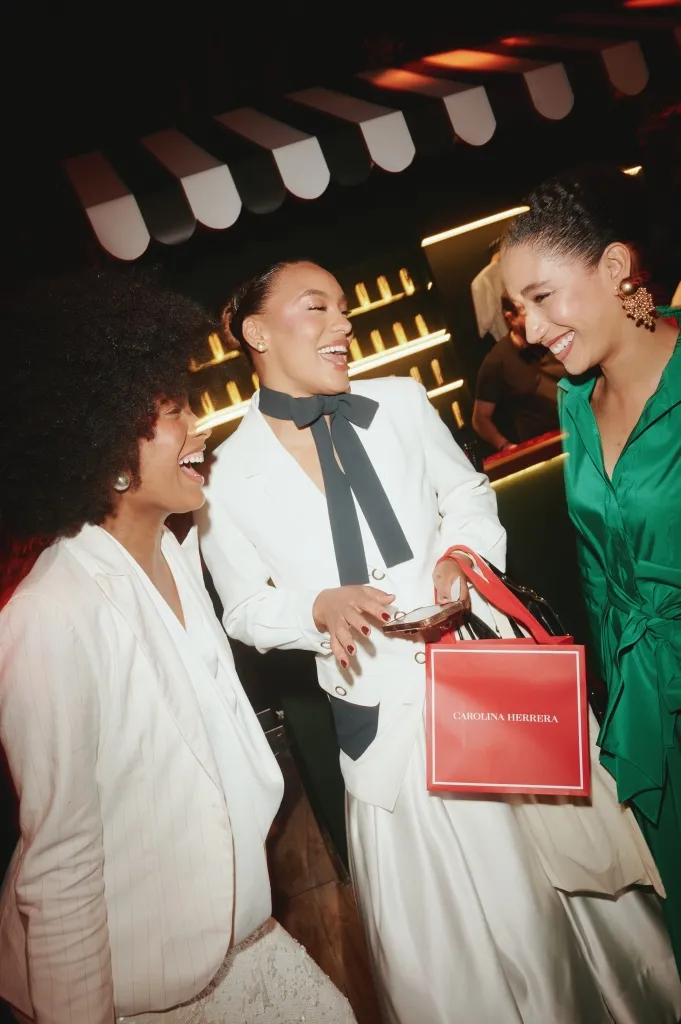 Mabel Franca, Raissa Santana E Reis Rodrigues Foto Leca Novo
