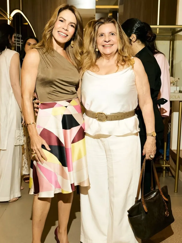 Maira Silva E Vilma Timbó